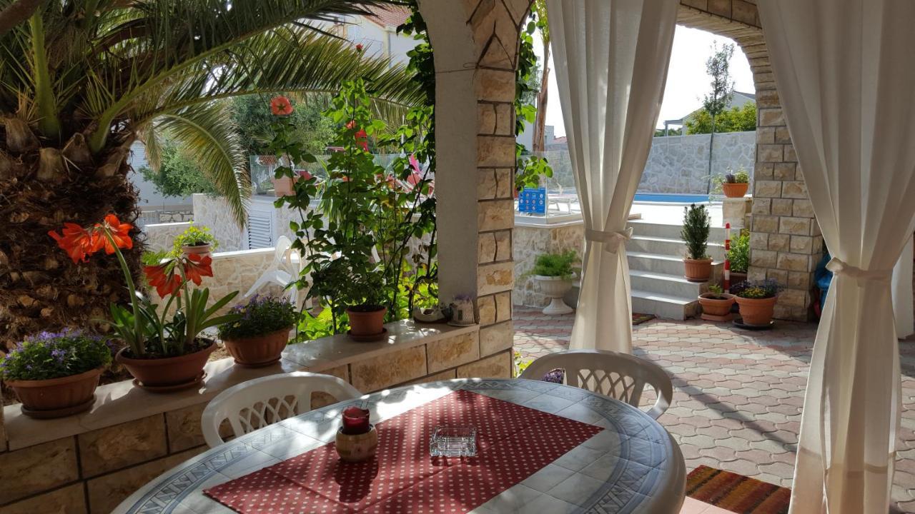 Villa Mateja Novalja Exteriér fotografie